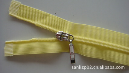 中國拉鏈十大知名品牌 安徽尼龍拉鏈碼裝暢銷海內外，探索三力(福建)拉鏈的卓越之路